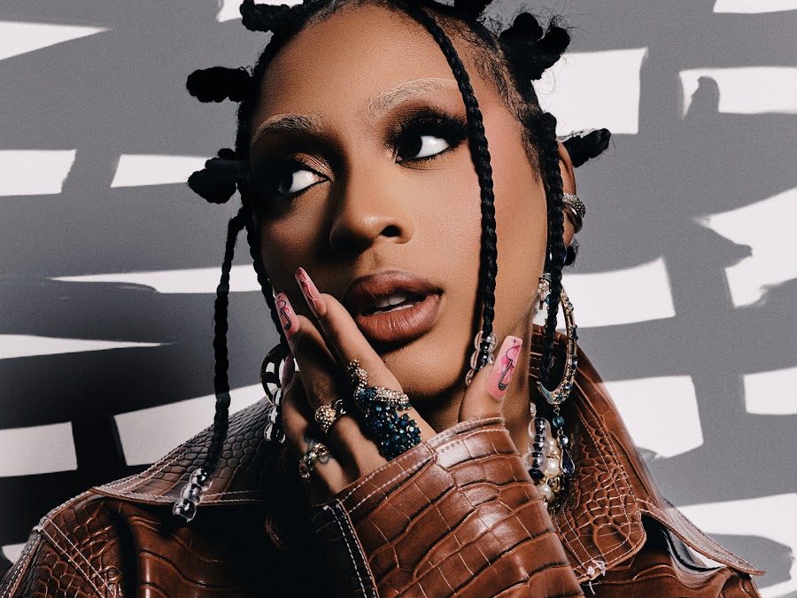 Nadia Nakai, entre musique et télévision